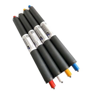 Stock d'usine: Rouleaux d'impression avec des fonctions résistantes à l'usure, à l'huile, au vieillissement et à la chaleur